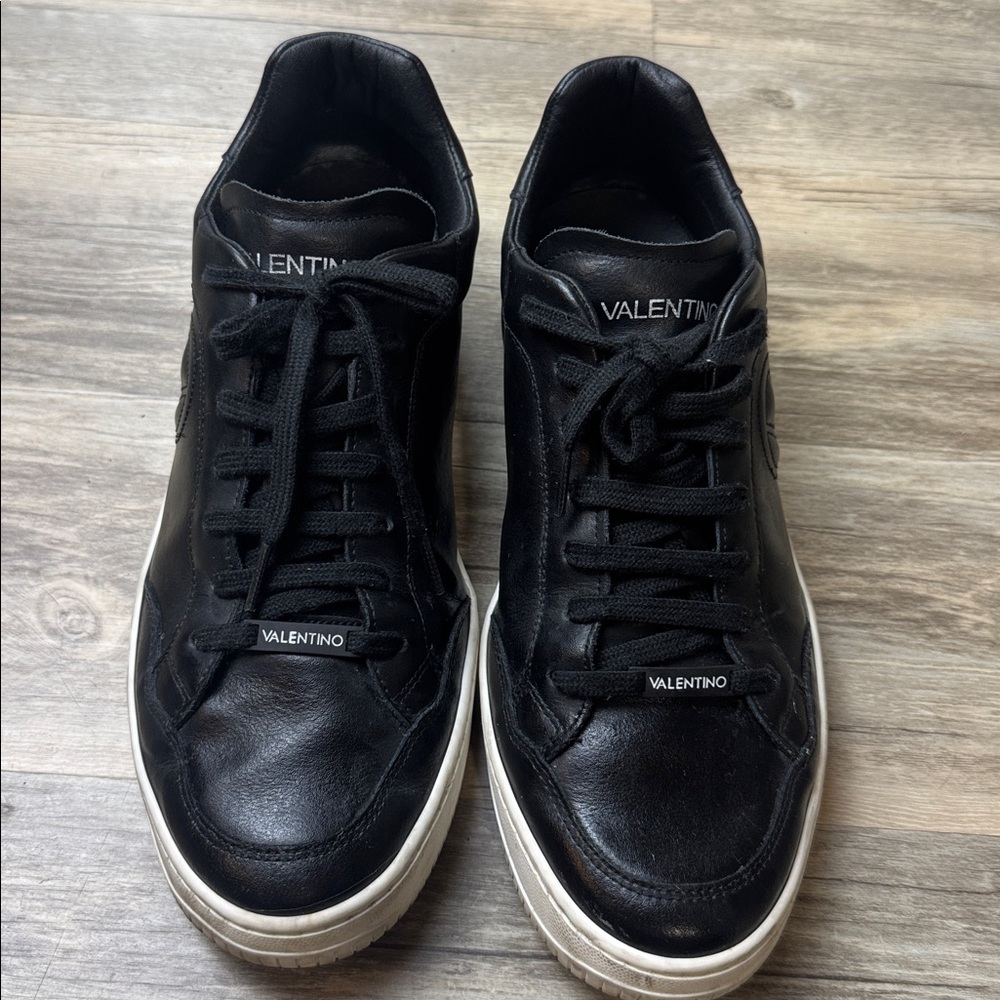 Valentino Garavani Black Leather Low Top Sneakers Made in Italy Size 10.5